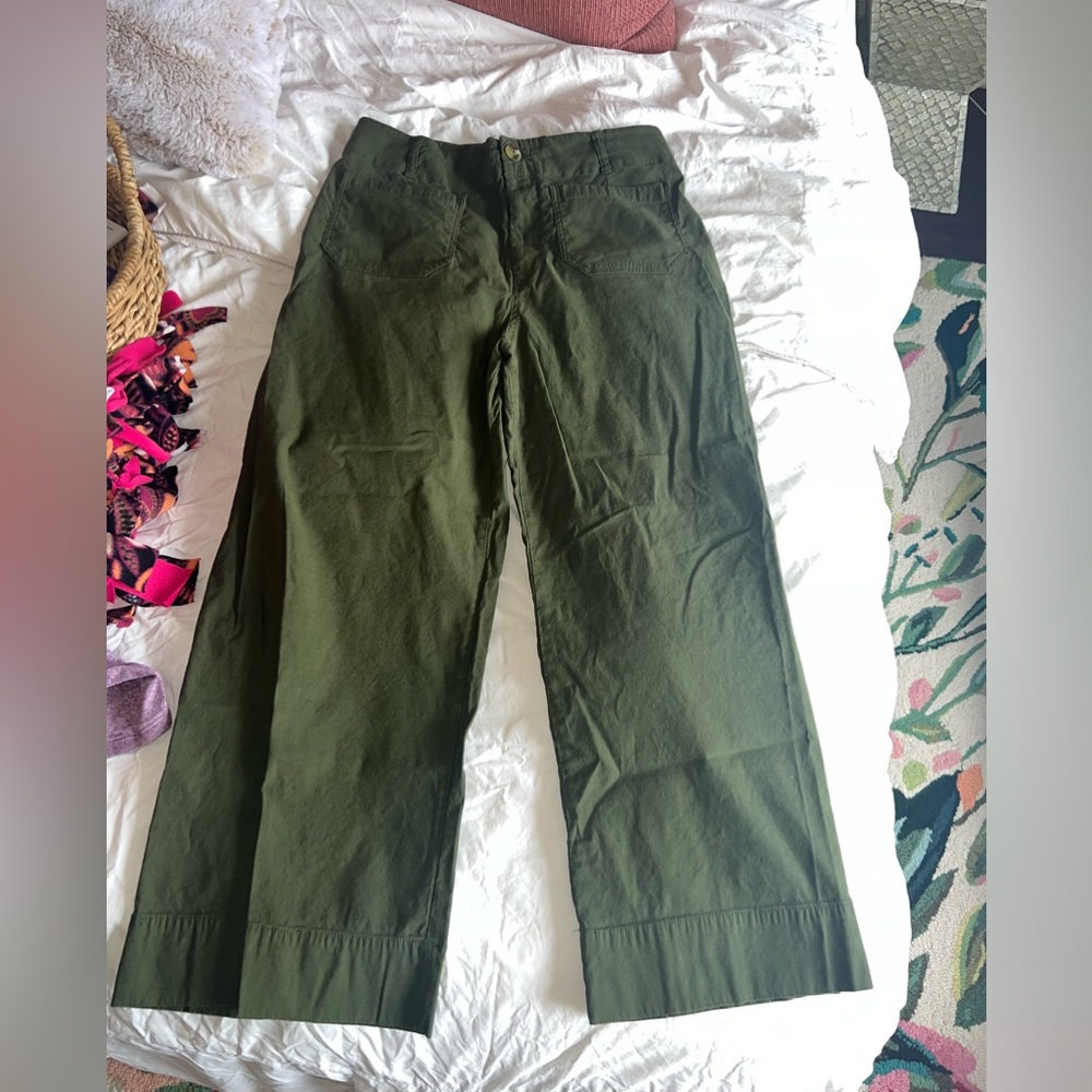 Colette wide leg cropped pant size 31